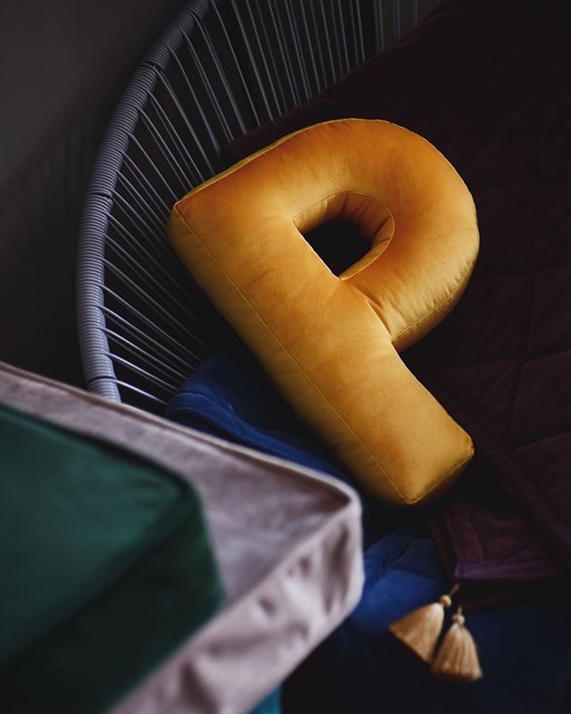 Baby Deko Kissen ABC – Buchstaben Throw Pillow für Kinderzimmer & Fotografie Hintergrunddeko