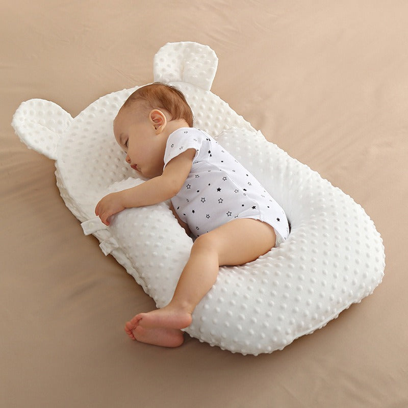Anti Reflux Kissen Baby – Memory Foam Schrägkissen gegen Spucken, Baumwolle Bezug Neugeborene
